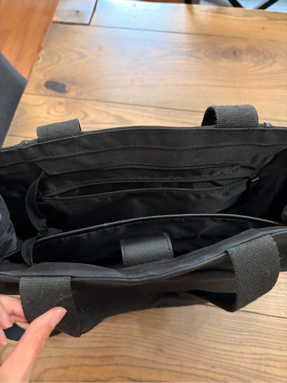 BEIS Black Travel Tote Messenger Bag - Picture 4 of 5